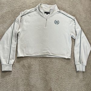 Pacsun crop sweatshirt. Size small. Tan with green accents.